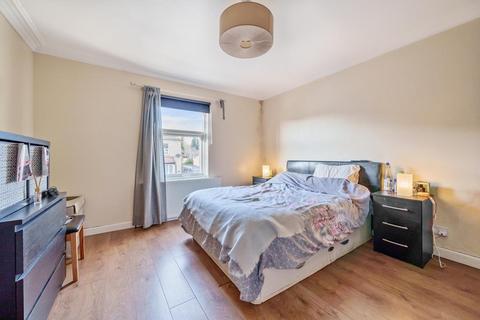 3 bedroom end of terrace house for sale, High Wycombe,  Buckinghamshire,  HP13