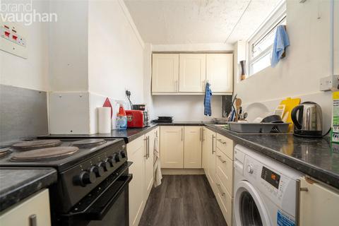 5 bedroom terraced house to rent, Queens Park Road, Brighton BN2