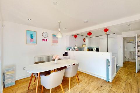 5 bedroom semi-detached house for sale, Bywater Place, London, SE16