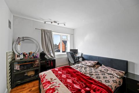 1 bedroom apartment for sale, Hedgemans Way, Dagenham, Essex