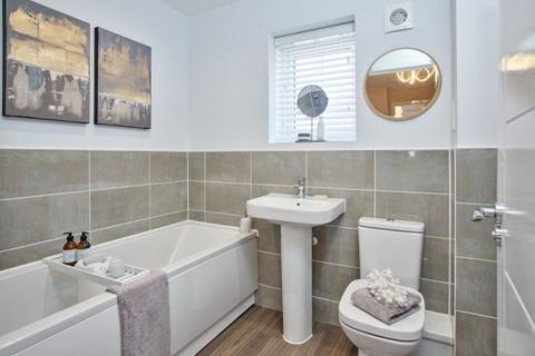 3 bedroom semi-detached house for sale - Plot 294, The Hatfield at Wycke Place, Atkins Crescent CM9