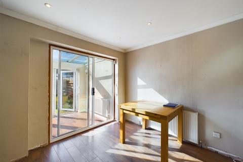 42 Deerhurst, Yate, Bristol, BS37 4JP