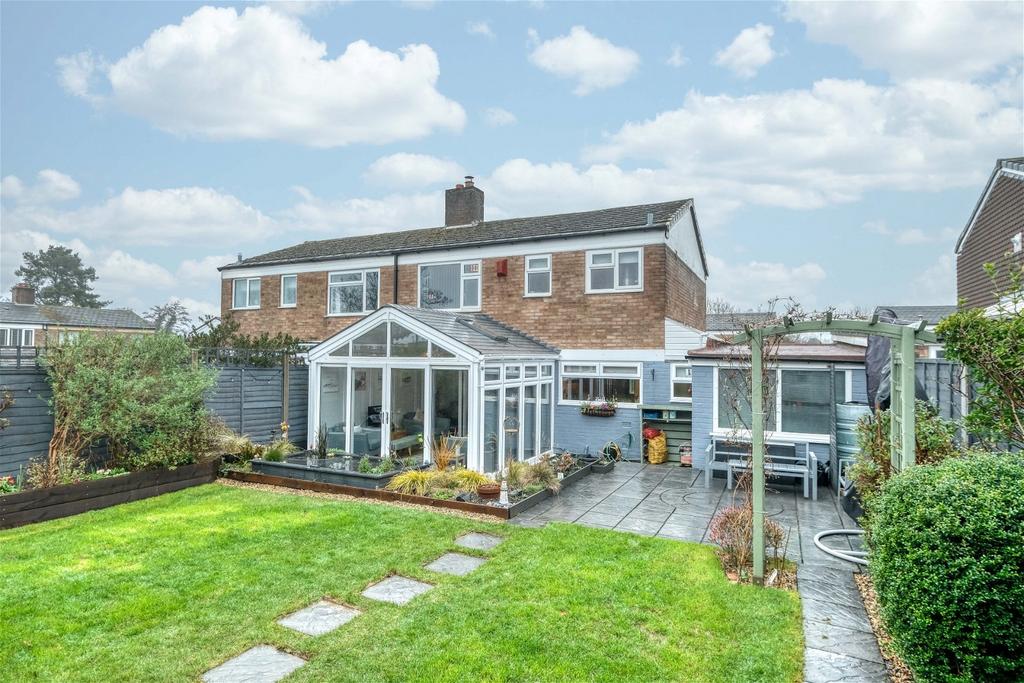 Bilberry Drive, Rednal, Birmingham... 3 bed semidetached house for