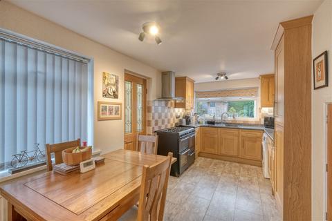 4 Bilberry Drive, Rednal, Birmingham, B45 9QY