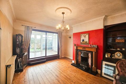 3 bedroom detached house for sale - High Street Borth