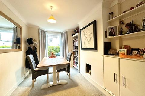30 Church Road, Swanscombe, DA10 0HF