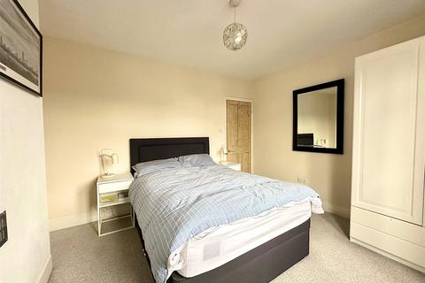 30 Church Road, Swanscombe, DA10 0HF