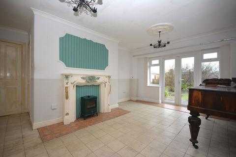 3 bedroom bungalow for sale - Rushbrook, Llewelyn Drive, Fairbourne, LL38 2DQ