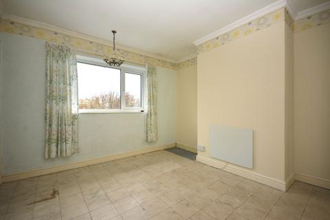 Rushbrook Llewelyn Drive, Fairbourne, LL38 2DQ