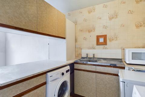 1 bedroom maisonette for sale, Macaret Close, London, N20