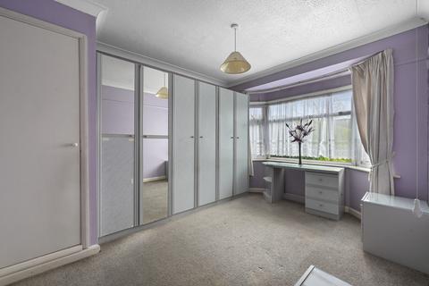 90 Molrams Lane, Great Baddow, Chelmsford, CM2 7AL