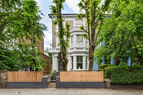2 bedroom flat for sale, Cambridge Gardens, Ladbroke Grove, London, W10