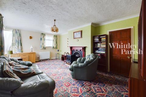 16 Mill Close, Pulham Market, Diss, IP21 4TQ