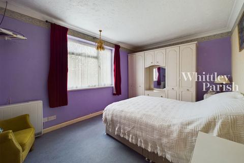 16 Mill Close, Pulham Market, Diss, IP21 4TQ