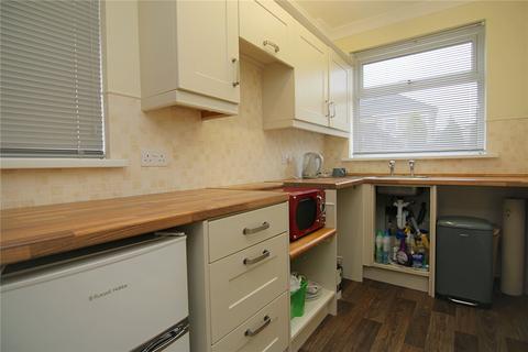 3 bedroom semi-detached house for sale - Moorside Road, Eccleshill, Bradford, BD2