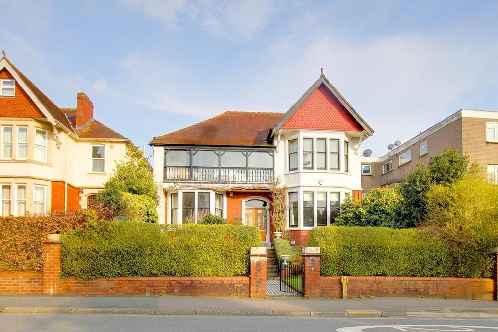 Lake Road East, Roath Lake, Cardiff 6 bed detached house for sale £