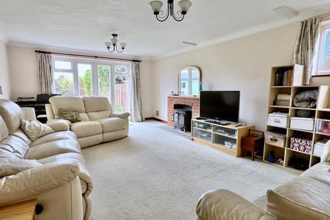 5 bedroom detached house for sale, Seymour Road, Ringwood, BH24 1SQ