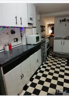 1 bedroom in a house share to rent - Ingram Road, Thornton Heath