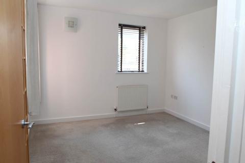 2 bedroom flat to rent - Thomas Court, Harrismith Road, Penylan