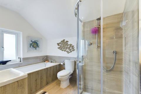 Keswick Gonvena Hill, Wadebridge, PL27 6DH