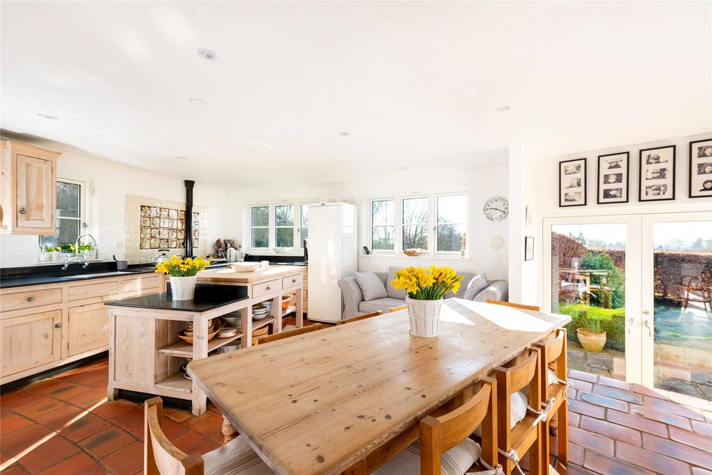 Kitchen/Breakfast
