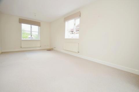 2 bedroom apartment to rent - West Malling ME19
