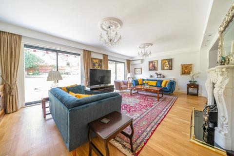15 Ashbourne Road, London, W5 3ED