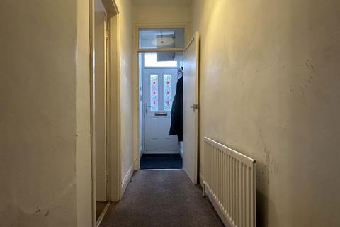 2 bedroom ground floor flat for sale, Rawling Road, Gateshead , Gateshead, Tyne and Wear , NE8 4QR