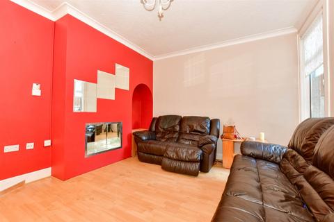 45 Montfort Road, Rochester, ME2 3EU