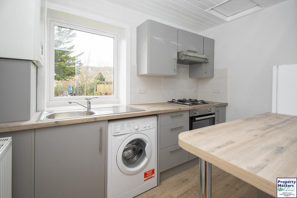 Bonnyton Road, Kilmarnock, KA1 1 bed flat for sale £49,995