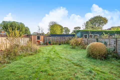 3 bedroom detached house to rent, Brickmakers Road, Winchester SO21