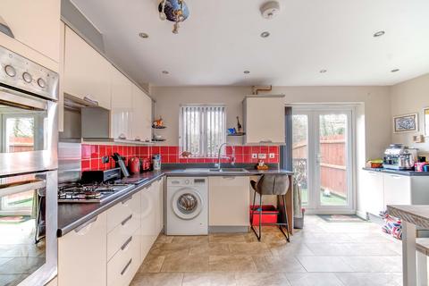 4 bedroom terraced house for sale - Dixon Close, Redditch, Worcestershire, B97