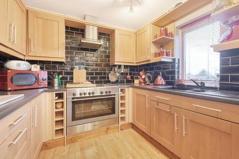 99 Broomfields Court, Basildon, SS13 3LL