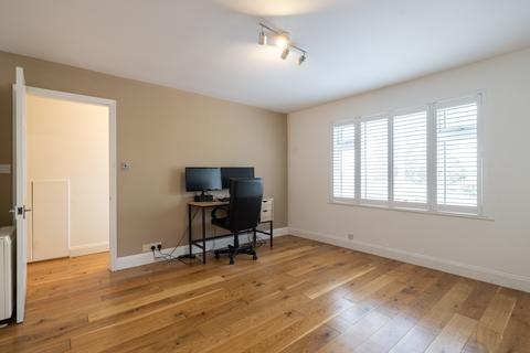 2 bedroom ground floor flat for sale, Longueville Road, St. Saviour, Jersey