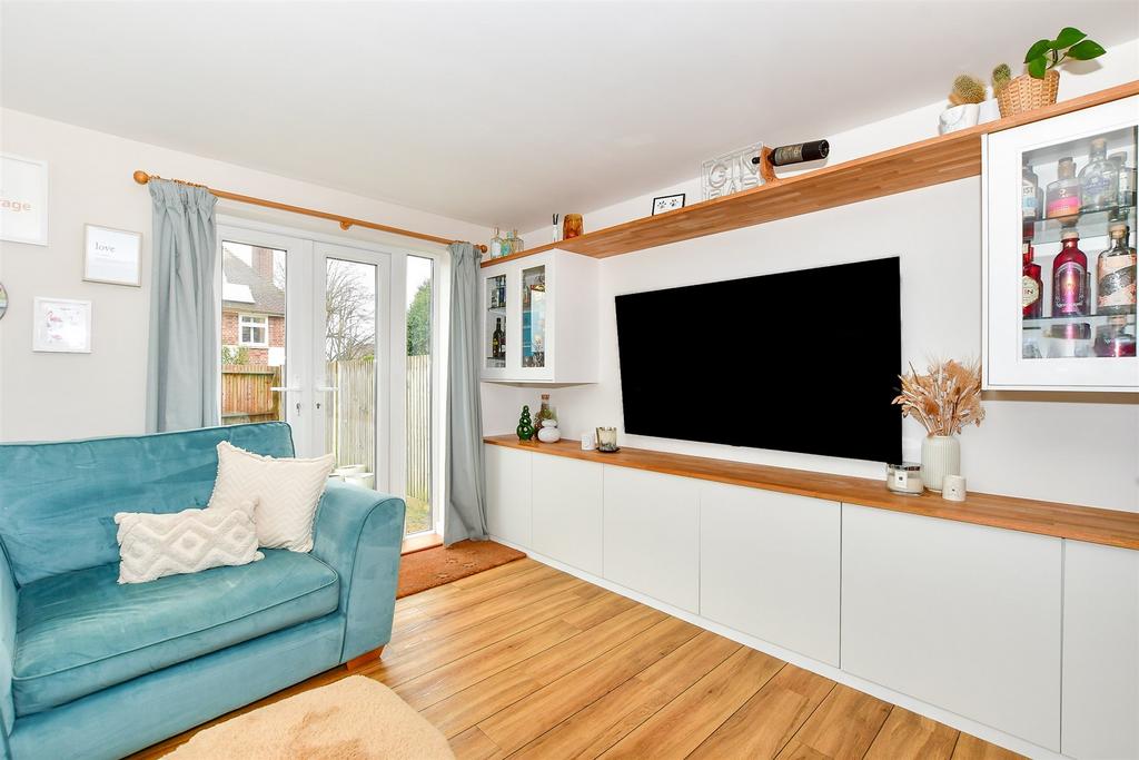 College Avenue, Tonbridge, Kent 2 bed terraced house £375,000