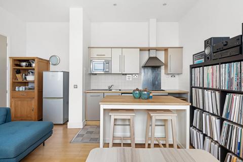 2 bedroom apartment for sale, Peckham Grove, Peckham, London, SE15