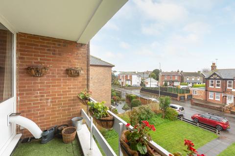 2 bedroom flat for sale, St. Peters Park Road, Broadstairs, CT10