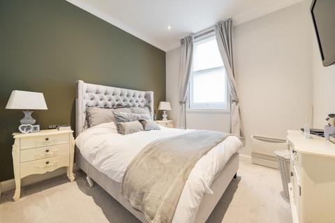 Flat 3, The Clock House, 83 Tweedy Road, Bromley, BR1 1RP