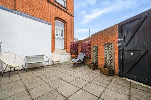 Flat 3, The Clock House, 83 Tweedy Road, Bromley, BR1 1RP