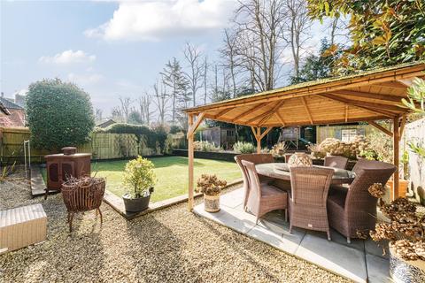 78 Orchards Way, Southampton, SO17 1RE