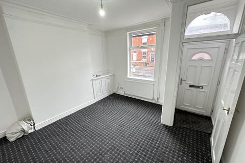 3 bedroom terraced house to rent - Abbey Hey Lane, Manchester, M18