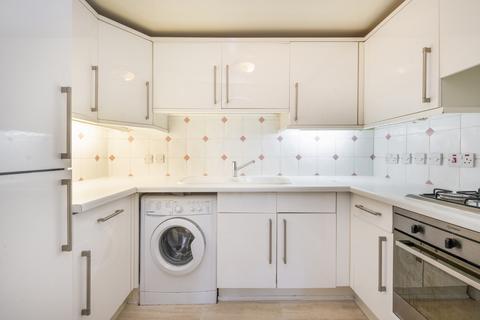 2 bedroom flat for sale - Harvey Lodge, Admiral Walk, London