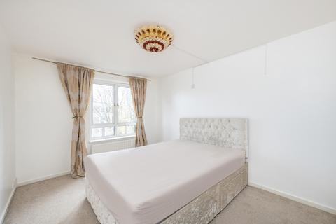2 bedroom flat for sale, Harvey Lodge, Admiral Walk, London
