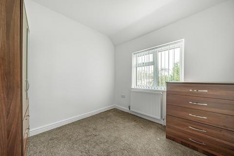 4 bedroom semi-detached house to rent, Coverley Road,  Headington,  OX3
