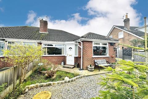 2 bedroom bungalow for sale, Adelaide Avenue, Thornton FY5