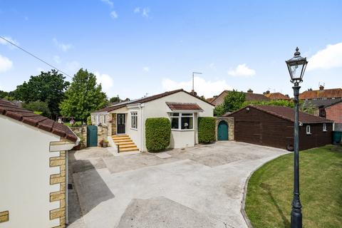 4 bedroom bungalow for sale, St. Michaels Avenue, Yeovil, Somerset, BA21