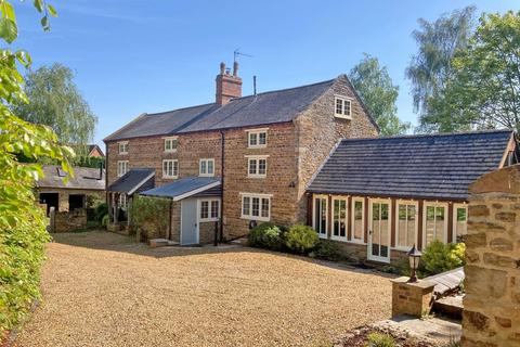 5 bedroom detached house for sale, West End, Scaldwell, Northamptonshire, NN6
