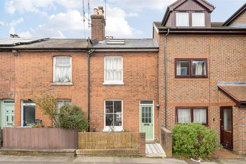 3 bedroom terraced house for sale - Swan Lane, Winchester, Hampshire, SO23