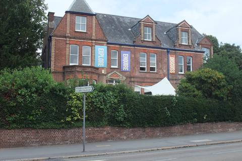 5 bedroom apartment to rent - Iddesleigh House, Exeter - Rent Includes Utility Bills EX1