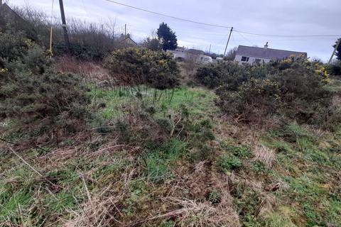 Land for sale, Land at Capel Mawr, Llangristiolus